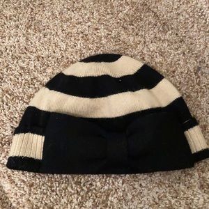 Kate spade wool black and cream beanie with bow